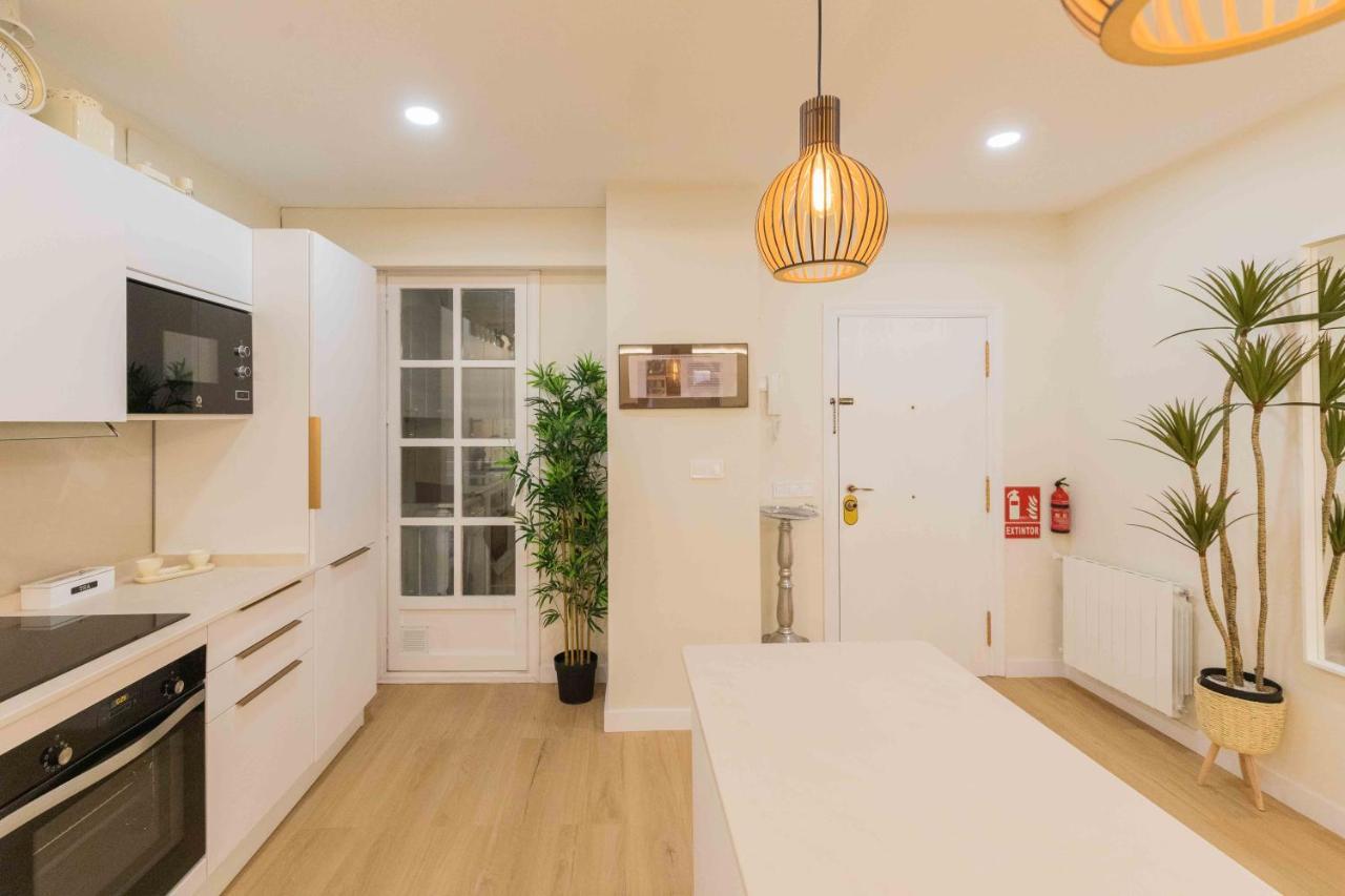 Bilbao Chic Barrena Old Town Apartment Екстериор снимка